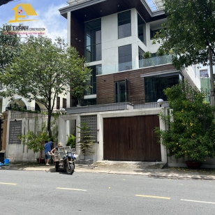 Nhà Sân Vườn Quận 6 - HCM